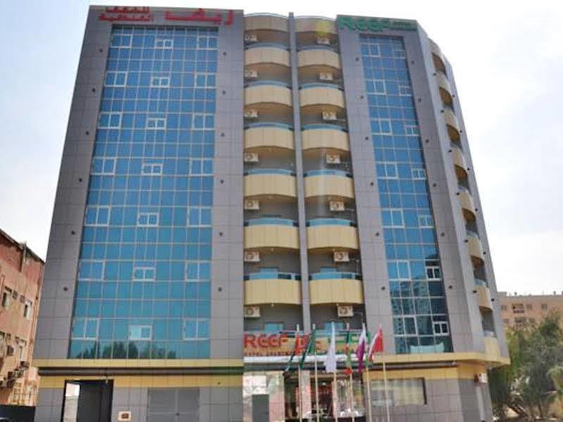 Reef Hotel Aparts Ajman Exterior foto